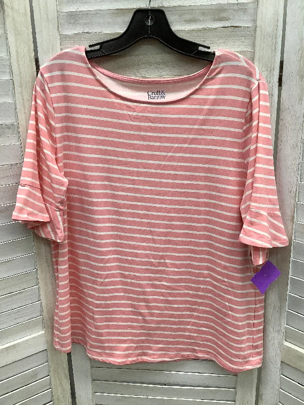 trendy women's T-shirtsTop Short Sleeve By Croft And Barrow  Size: L