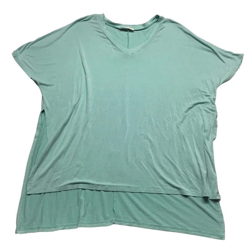 women's T-shirts with scoop necksTunic Short Sleeve By Zenana Outfitters  Size: L