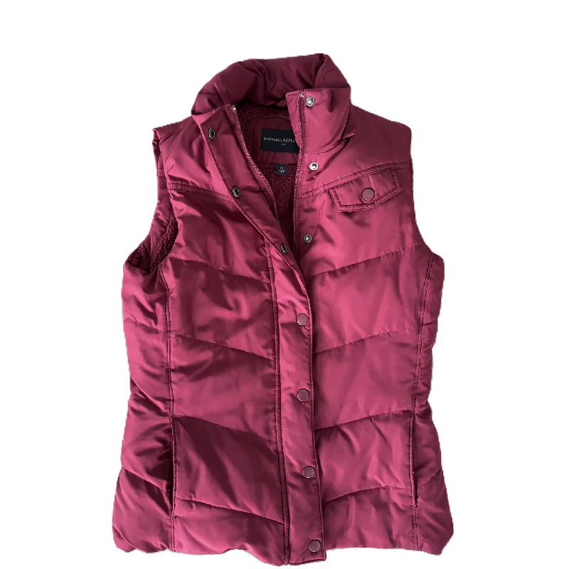 affordable women's coatsVest Puffer & Quilted By Banana Republic In Red, Size: Xs